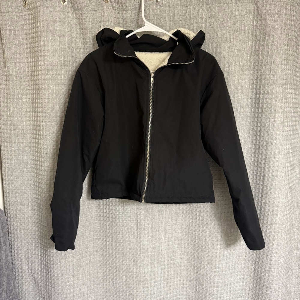 SHEIN Black Hooded Puffer Jacket